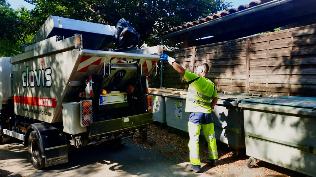 Une matinée avec le service de collecte des déchets