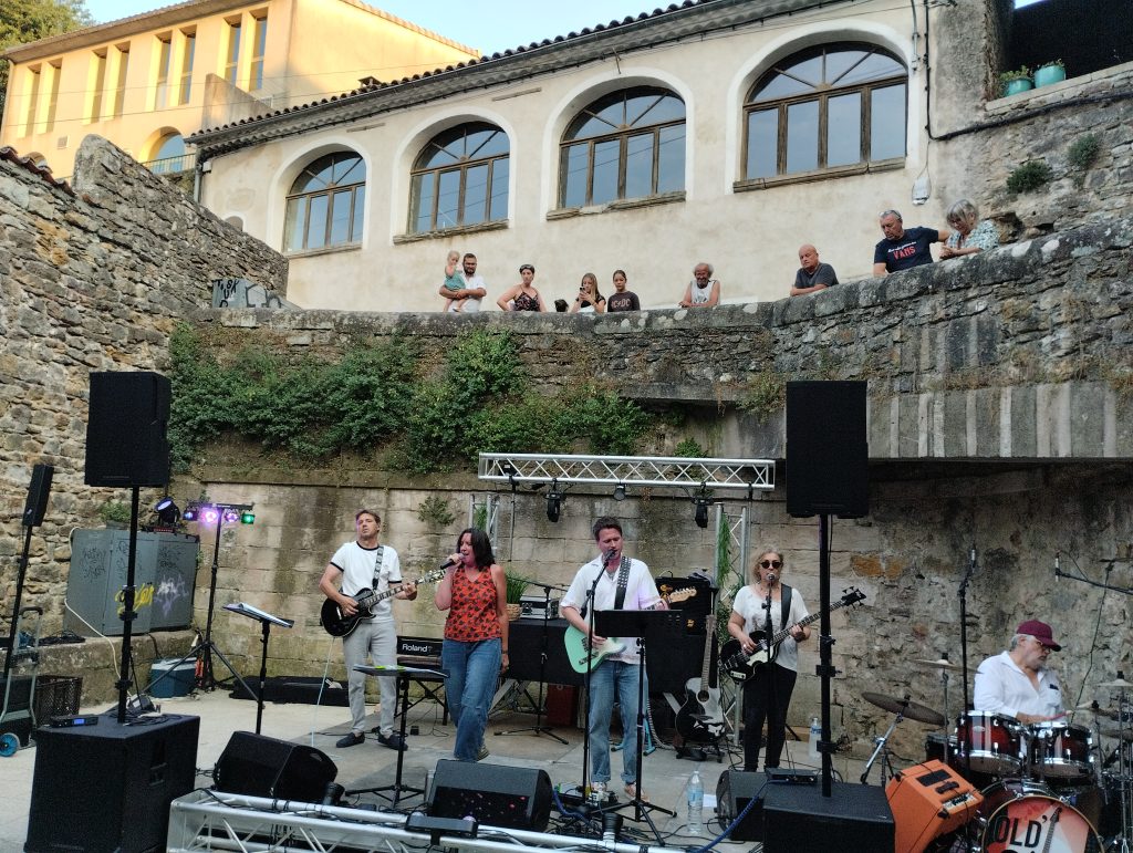 Fête de la musique 2025, scène de l'école de musique intercommunale